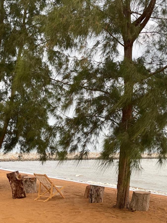 Malacca Beach N Breeze Glamping מראה חיצוני תמונה