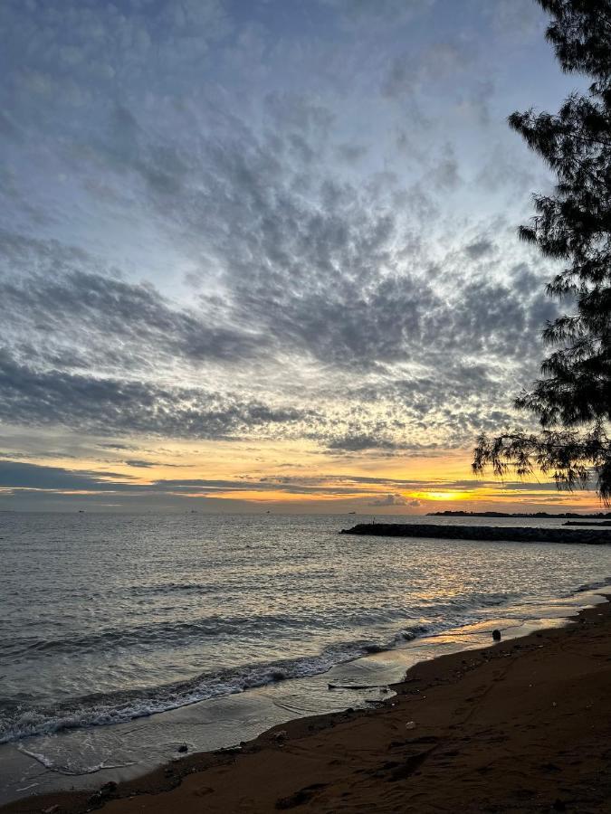 Malacca Beach N Breeze Glamping מראה חיצוני תמונה